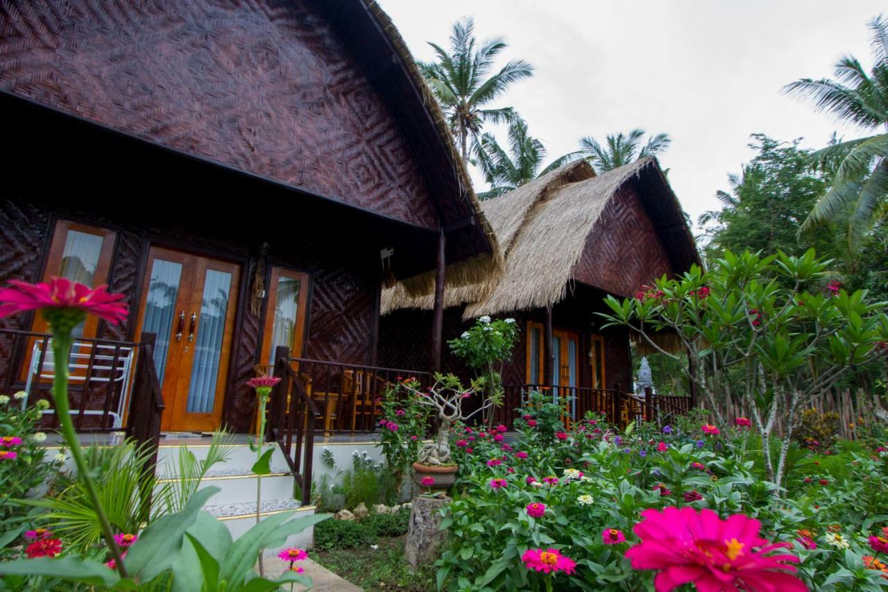 Kubu Artha Bungalow Nusa Penida Ped Exterior photo